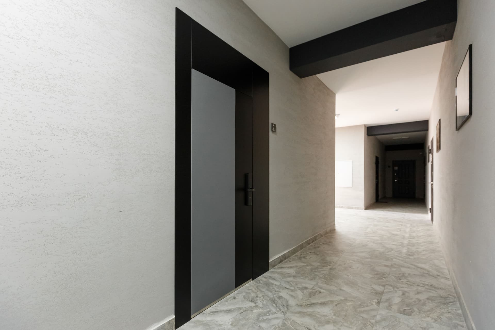 Дверь стеллс