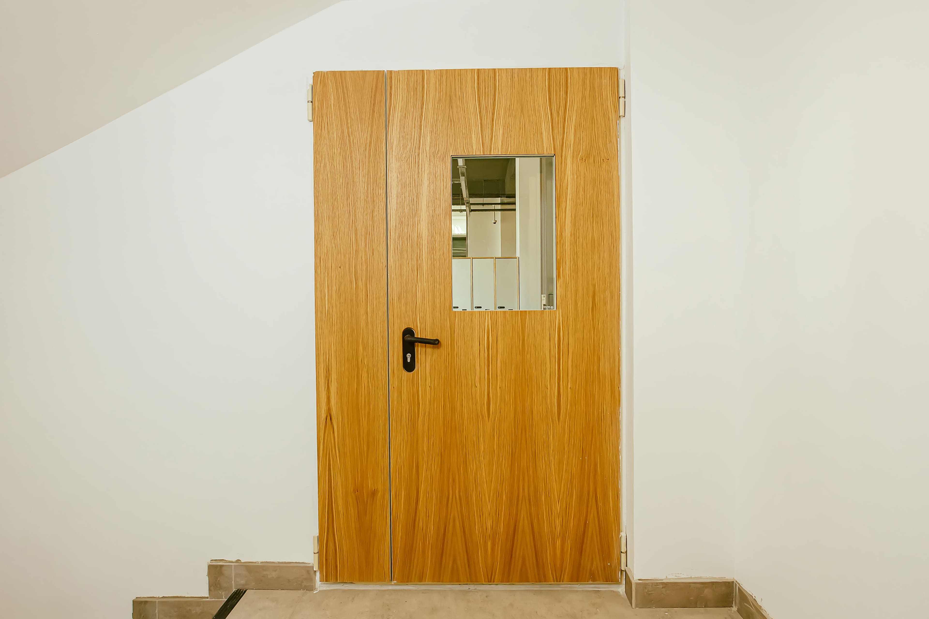 Противопожарная дверь ЕI 60